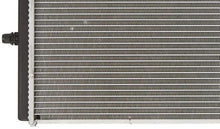 Cargar imagen en el visor de la galería, New Radiator for BMW 550i/GT (10-17) &amp; 650i/GC (12-19)