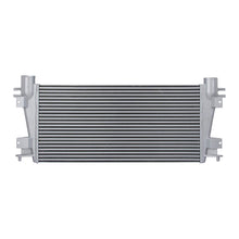 Cargar imagen en el visor de la galería, New Intercooler for Chevy Express/Savana 2500/3500 6.6TD (06-16)