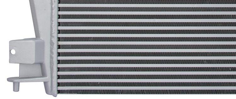New Intercooler for Chevy Express/Savana 2500/3500 6.6TD (06-16)