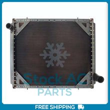 Cargar imagen en el visor de la galería, Radiator fits Freightliner FLD 112 120 132 and Classic XL 4 Row w/ Fr..