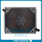Radiator fits Freightliner FLD 112 120 132 and Classic XL 4 Row w/ Fr..