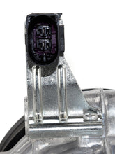 Load image into Gallery viewer, New A/C Compressor for VW 14-17 Vento 1.5 / 1.6L - 15-18 Polo 1.2 / 1.6 / 1.8L