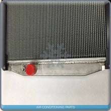 Cargar imagen en el visor de la galería, Radiator 8730496 and 8730496 fits CNH Windrower QAC
