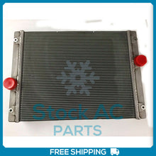 Cargar imagen en el visor de la galería, Radiator 84262310 fits CNH Magnum Tractor QAC
