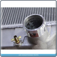Cargar imagen en el visor de la galería, Radiator (22818-FRT) New AN402264 fits John Deere Sprayer R4030 R4045... QAC