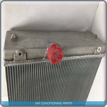 Cargar imagen en el visor de la galería, Radiator 47515718 fits CNH Magnum Tractor MX380 380 QAC