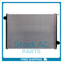 Cargar imagen en el visor de la galería, Radiator fits Ford Sterling 1994-2000 L, LN, LT, LTL, 9000, Sterling..