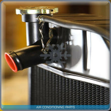 Cargar imagen en el visor de la galería, Radiator Copper Brass fits Massey Ferguson 135, 135 UK, 148, 20, 2135... QAC