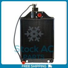 Cargar imagen en el visor de la galería, Radiator with oil cooler 531981M94 fits Massey Ferguson 255 265 QAC