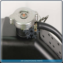 Cargar imagen en el visor de la galería, Radiator C7NN8005H fits Ford NH Tractor 2100 2120 2300 2600 2610 3610... QAC