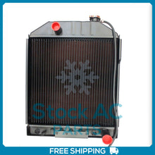Cargar imagen en el visor de la galería, New Radiator Ford New Holland Tractor Fits E0NN8005GC15M 5110 5600 5610 6..