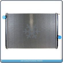 Cargar imagen en el visor de la galería, Radiator fits Ford / Sterling L9000, A LINE, L LINE QAC