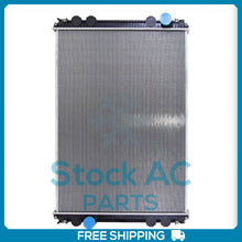 Cargar imagen en el visor de la galería, Radiator fits Freightliner 2000-2004 Century &amp; Columbia w/ Mounting ... QAC