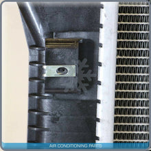 Cargar imagen en el visor de la galería, Radiator fits 2007-11 Freightliner Thomas Bus FLT B2 BUS QAC
