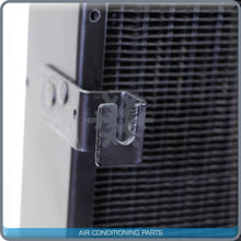 Cargar imagen en el visor de la galería, Radiator Copper Brass fits John Deere 4010 Gas &amp; Diesel AR26551 AR464... QAC