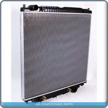 Cargar imagen en el visor de la galería, Radiator fits Ford F250 F350 F450 F550 Super Duty 4C3Z8009BA QAC