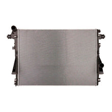 Cargar imagen en el visor de la galería, Radiator for Ford F-550 Super Duty 2011 2012 2013 2014 2015 2016 V8 6.7L