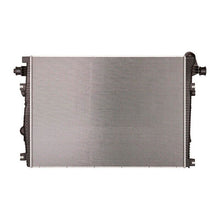 Cargar imagen en el visor de la galería, Radiator for Ford F-550 Super Duty 2011 2012 2013 2014 2015 2016 V8 6.7L