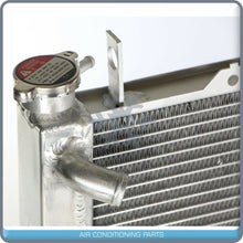 Cargar imagen en el visor de la galería, Radiator High Performance All Aluminum TIG Welded fits Honda 19010-HP... QAC