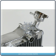 Cargar imagen en el visor de la galería, Radiator High Performance All Aluminum TIG Welded fits Suzuki 17710-4... QAC