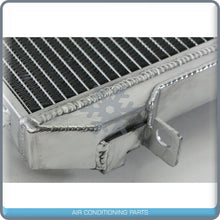 Cargar imagen en el visor de la galería, Radiator High Performance All Aluminum TIG Welded fits Suzuki 17710-4... QAC