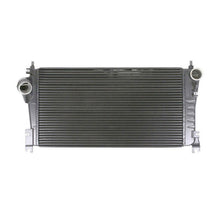 Cargar imagen en el visor de la galería, New Intercooler for Chevy Silverado/Sierra 2500DH/3500HD 6.6TD (06-10)