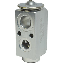Load image into Gallery viewer, A/C Expansion Valve for Chevrolet / GMC / Buick / Saturn