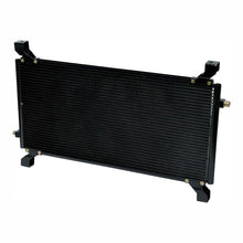 Cargar imagen en el visor de la galería, Condensador de aire acondicionado nuevo para Volvo White Truck - 1994 a 2001 - OE# 8164786