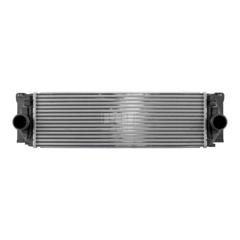 Intercooler for 13-18 Fl/MB Sprinter 4Cy/2.1TD/6Cy/3.0TD W/ Quick Connector