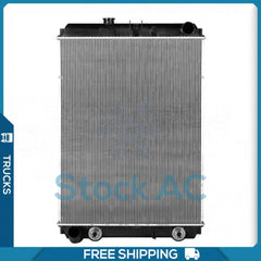Nuevo radiador compatible con HINO 258, 268, 338 - 2011 2012 2013 2014 2015 - OE # 16400E0E31