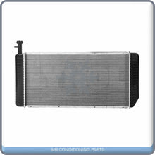 Cargar imagen en el visor de la galería, Radiator for Chevrolet Express 2500, Express 3500, Express 4500, Expre... QL - Qualy Air