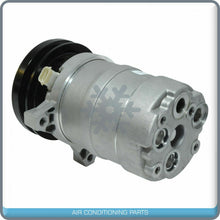 Cargar imagen en el visor de la galería, A/C Compressor fits JOHN DEERE BACKHOE LOADER, TRACTOR - Qualy Air