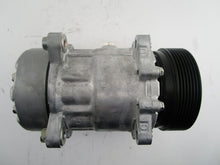 Cargar imagen en el visor de la galería, A/C Compressor OEM SD7V16 for Volkswagen Golf, Jetta, Jetta City QR - Qualy Air