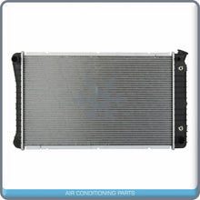 Cargar imagen en el visor de la galería, NEW Radiator for Chevrolet Blazer, C10, C15, C20.. / GMC C1500, C2500, C3500.. - Qualy Air