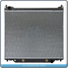 Cargar imagen en el visor de la galería, Radiator for Ford Club, E-150, E-250, E-350 Club Wagon, E-350 Econoli... QOA - Qualy Air