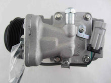 Cargar imagen en el visor de la galería, A/C Compressor OEM Denso 10PA20CH for Chevrolet Corvette QR - Qualy Air