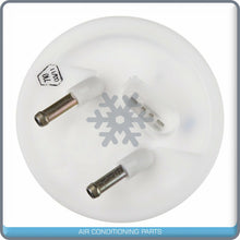 Load image into Gallery viewer, NEW Electric Fuel Pump for Audi A6 2000 to 2005 / Volkswagen Passat 1998 to 2005 - Qualy Air
