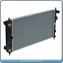 Load image into Gallery viewer, NEW Radiator fit Chev Malibu 2008-12 / Pontiac G6 2006-10 / Saturn Aura 2007-09 - Qualy Air