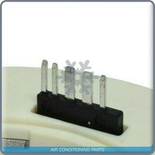 Cargar imagen en el visor de la galería, New A/C Blower Motor Resistor For INTERNATIONAL/NAVISTAR 3200/8600 - Qualy Air