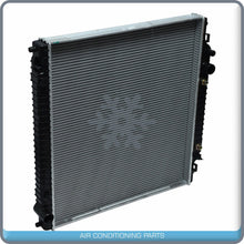 Cargar imagen en el visor de la galería, NEW Radiator fits Ford Excursion, F-150, F-250, F-350, Lobo  QU - Qualy Air