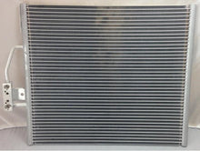 Cargar imagen en el visor de la galería, A/C Condenser for BMW 525i, 528i, 530i, 540i, M5, Z8 QR - Qualy Air