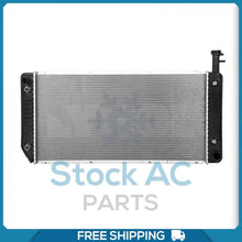 Load image into Gallery viewer, Radiator for Chevrolet Express 2500, Express 3500 / GMC Savana 2500, S... QL - Qualy Air