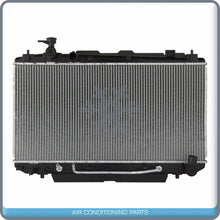 Cargar imagen en el visor de la galería, NEW Radiator for Toyota RAV4 - 2001 to 2005 - OE# 1640028130 - Qualy Air