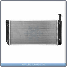 Load image into Gallery viewer, Radiator for Chevrolet Express 2500, Express 3500 / GMC Savana 2500, S... QL - Qualy Air