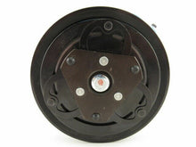 Load image into Gallery viewer, A/C Compressor SV06E fits Kubota KX080-3, KX121, KX121-3 - Qualy Air