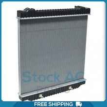 Load image into Gallery viewer, NEW Radiator fits Ford E-350 Club Wagon, E-350, E-450  QU - Qualy Air