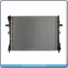 Cargar imagen en el visor de la galería, Radiator for Ford Crown Victoria, Grand Marquis / Lincoln Town Car / ... QOA - Qualy Air