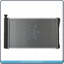 Cargar imagen en el visor de la galería, NEW Radiator for Chevrolet / GMC C1500, C2500, C3500, K1500, K2500, K3500, P30.. - Qualy Air