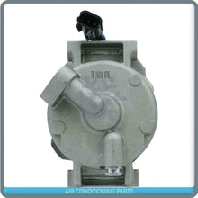 Load image into Gallery viewer, A/C Compressor fits John Deere Wheel Loader 344k REF SE502697 Construction Line - Qualy Air