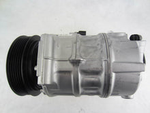 Cargar imagen en el visor de la galería, A/C Compressor OEM PXC16 for Volvo S60, S60 Cross Country, S80, S90, V60, ... QR - Qualy Air